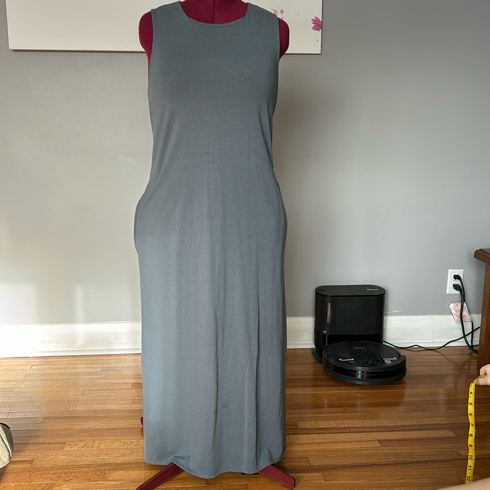 Denver Hayes long dress L